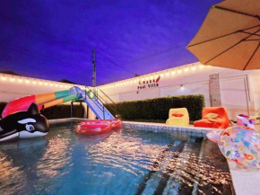 Mana Pool Villa